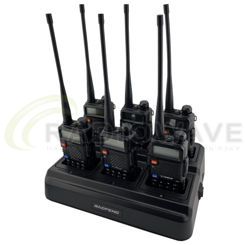 Фото: Baofeng Комплект рацій Baofeng UV-5R Black SIX PACK + Зарядний комплект (BL-5X6 + 6 АКБ BL-5)