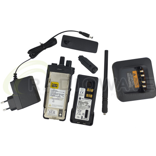 Фото: Motorola Професійна цифрова портативна рація Motorola DP4401e VHF Ni-Mh 1400 мАг (MDH56JDC9RA1AN)