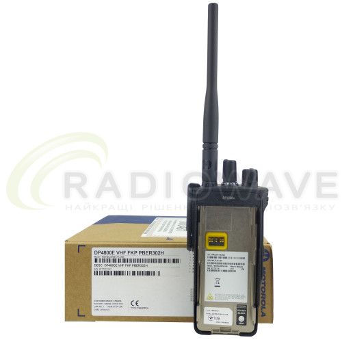 Фото: Motorola Професійна цифрова портативна рація Motorola DP4800e VHF Li-Ion 2450 мАг (MDH56JDN9VA1AN)
