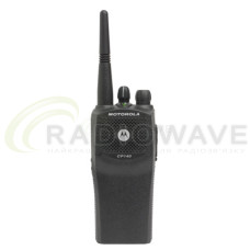 Професійна аналогова портативна рація Motorola CP140 