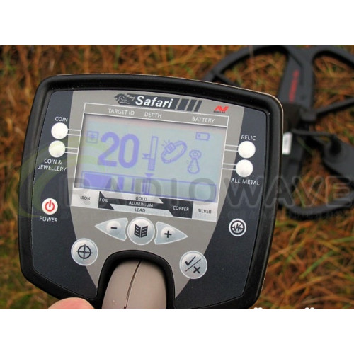 Фото: Minelab Металошукач грунтовий Minelab Safari