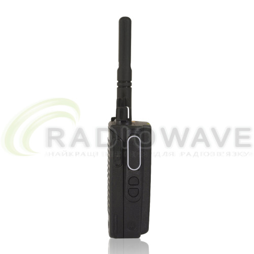 Фото: Motorola Професійна цифрова портативна рація Motorola DP3661