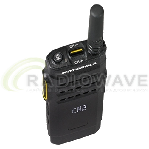 Фото: Motorola Професійна цифрова портативна рація Motorola SL1600 VHF Li-Ion 2300 мАг ( MDH88JCP9JA2AN)